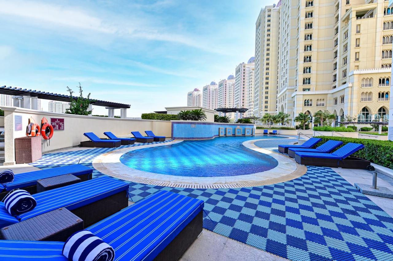Retaj Baywalk Residence Доха Екстер'єр фото